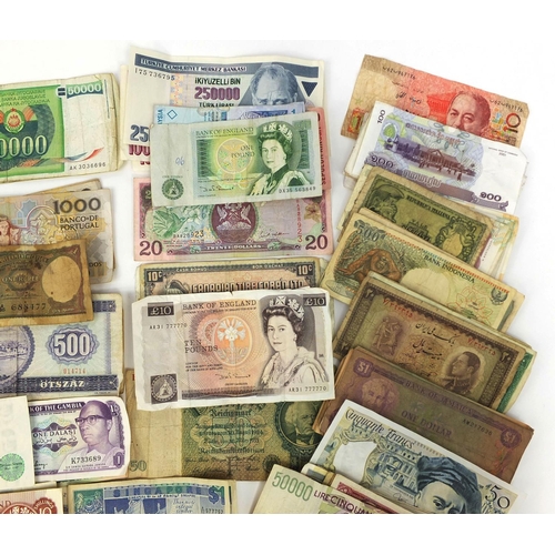 233 - Group of British and World bank notes including 1988 Twenty pound note, ten pound note and consecuti... 