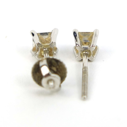 811 - Pair of Platinum square diamond stud earrings with screw backs