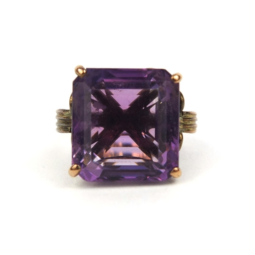 839 - Unmarked gold large square amethyst ring, size N, approximate weight 8.9g