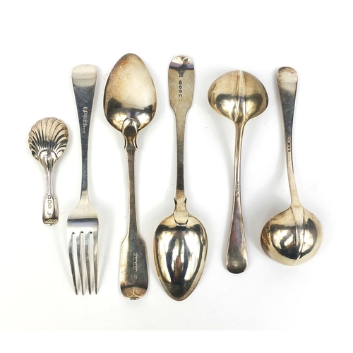 722 - Silver flat ware comprising a pair of Georgian spoons, London 1818, a Scottish fork Edinburgh 1836, ... 