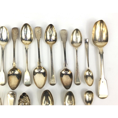 728 - Selection of Georgian and later silver forks and spoons, various hallmarks, approximate weight 709.0... 