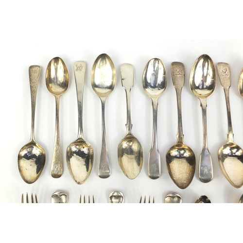 728 - Selection of Georgian and later silver forks and spoons, various hallmarks, approximate weight 709.0... 