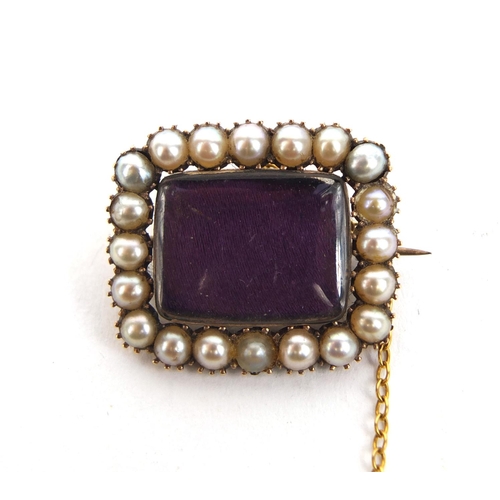 816 - Unmarked gold seed pearl mourning brooch, 2.2cm long, approximate weight 5.2g