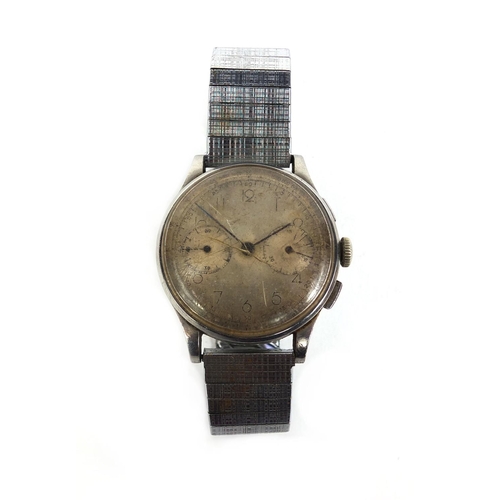 858 - Vintage gentleman's universal Geneva stainless steel wristwatch, approximately 3.8cm in diameter exc... 