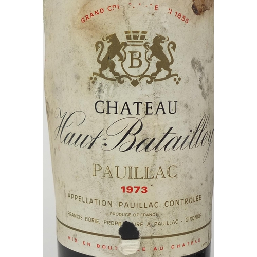 95 - Three 75cl bottles of vintage 1970's red wine comprising Chateau Les Moines Medoc 1978, Chateau Hauf... 