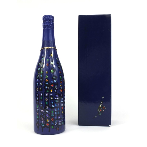 87 - Boxed 75cl bottle of 1983 Taittinger Vieira Da Silva champagne from the artist series collection