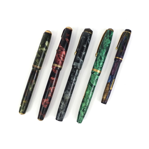 60 - Group of five vintage marbleised fountain pens, comprising three Conway Stewarts, models  No.475, 85... 