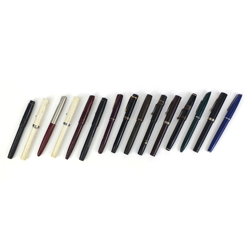 67 - Collection of fifteen vintage fountain pens, including The Universal Pen, Conway Stewart No.479, two... 