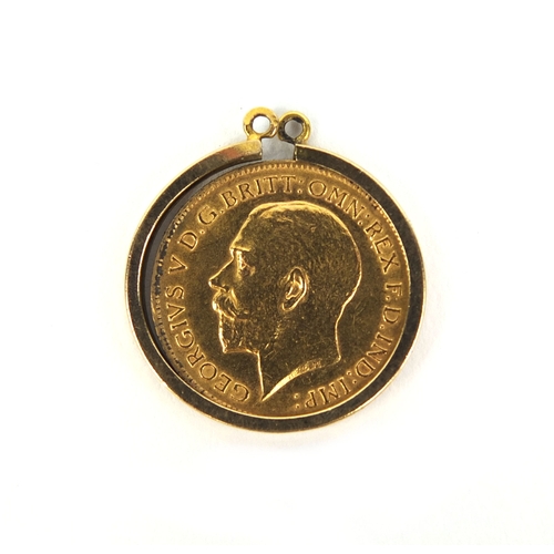 225 - George V 1914 gold half sovereign and 9ct gold pendant mount, approximate weight 4.8g