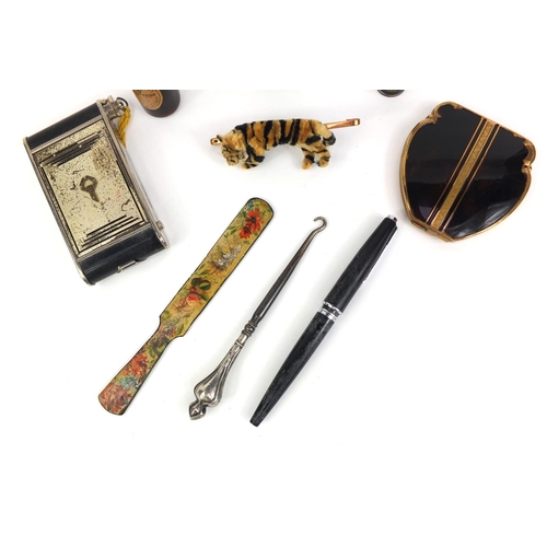 2373 - Group of vintage objects including compacts, Parker fountain pen, silver handled button hook and a n... 