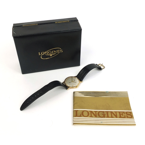 861 - Boxed 9ct gold gentleman's Longines wristwatch, 3.2cm in diameter excluding the crown