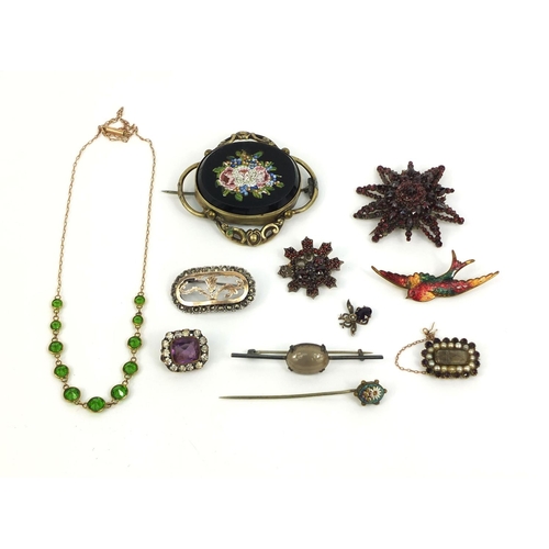 842 - Assorted jewellery including a black onyx micro mosaic brooch, garnet brooches, seed pearl and garne... 