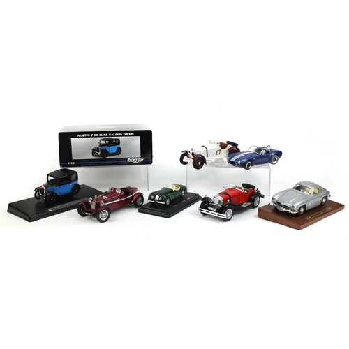 2332 - Group of die cast model vehicles including a boxed Austin 7 Deluxe Luxe Saloon 1932, Road Tuff and B... 