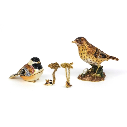 2371 - Two enamelled and jewelled bird trinkets, together with two enamelled bird pendants, each on a gold ... 