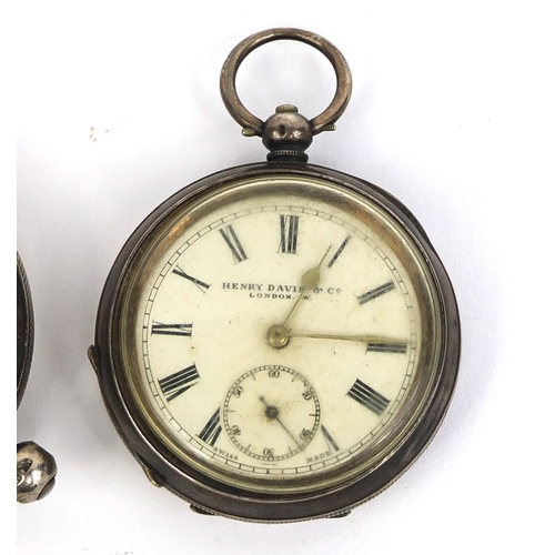 875 - Gentleman's silver Full Hunter fusee pocket watch together with a Henry Davis silver open face pocke... 