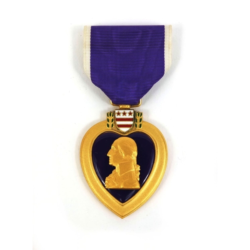 287 - American Military interest boxed purple heart medal and lapel