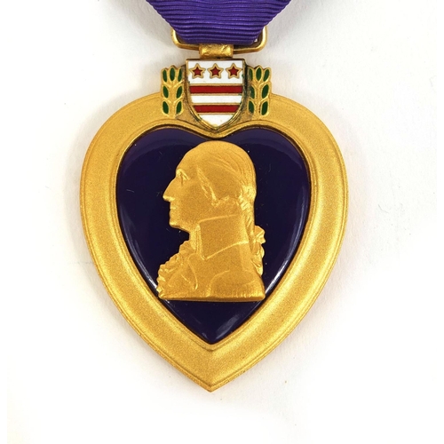 287 - American Military interest boxed purple heart medal and lapel