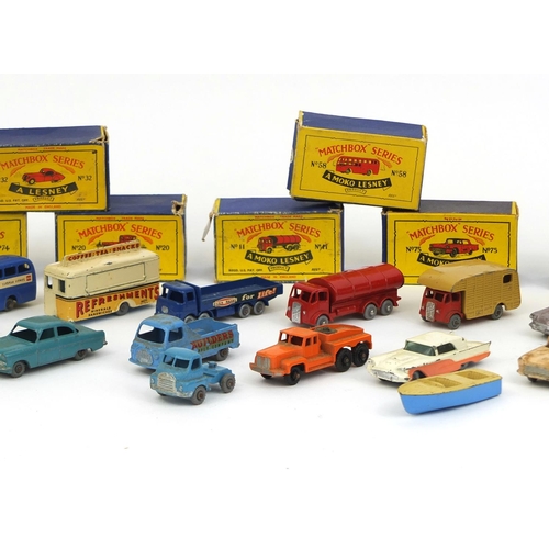 249 - Collection of boxed and unboxed Lesney 'Matchbox' series die cast vehicles including No.17, No.11, N... 