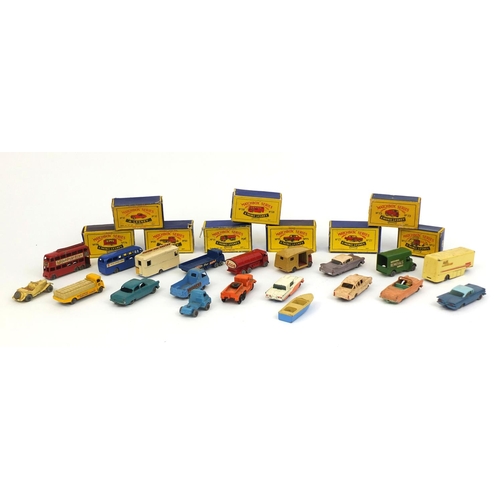 249 - Collection of boxed and unboxed Lesney 'Matchbox' series die cast vehicles including No.17, No.11, N... 