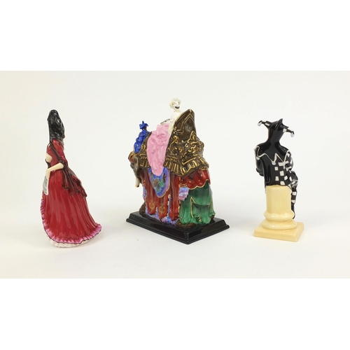 2122 - Three boxed Royal Doulton HN icons figures comprising Princess Badoura HN5651 No.1037/2500, Mantilla... 