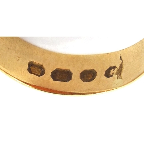 830 - Antique 18ct gold hard stone signet ring, size K, approximate weight 3.9g