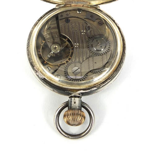 1090 - 935 silver open face stop watch with engine turned decoration to the case, 5cm in diameter