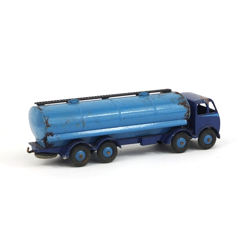 407 - Dinky Super Toys die cast Foden 14-tonne tanker 504, with box