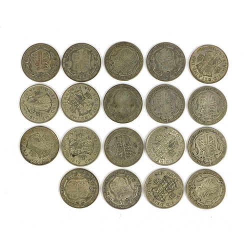 2427 - Group of British pre decimal half crowns, approximate weight 264.0g