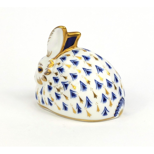 2071 - Royal Crown Derby rabbit paperweight with gold stopper, factory marks to the base, 7.5cm high