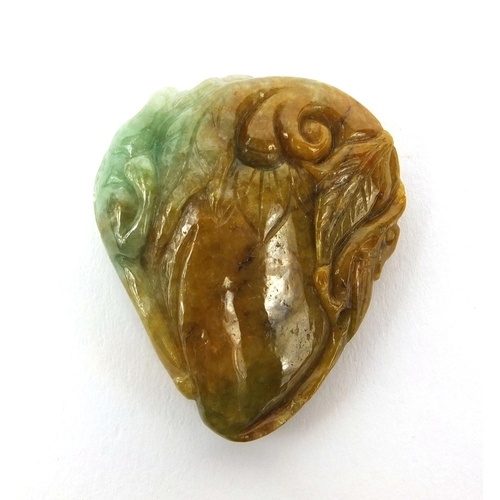 517 - Chinese jade pendant carved in the form of a fruit, 4.5cm high