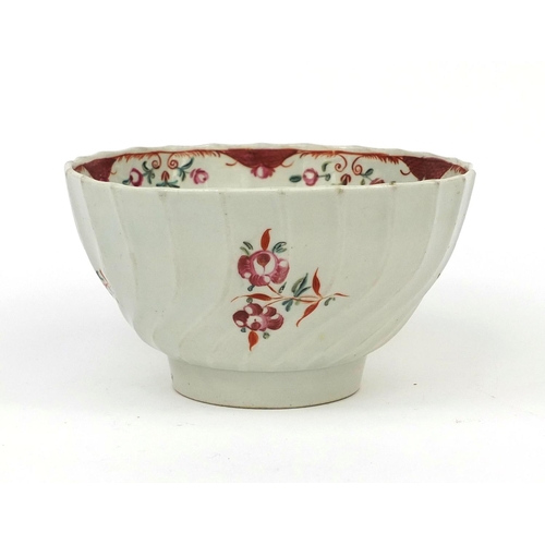 686 - 19th Century Newhall porcelain slop bowl, sparsely hand painted with flowers, 16cm in diameter