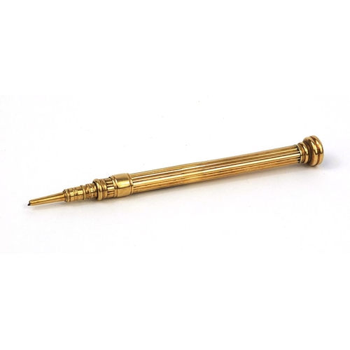 119 - S Mordan & Co unmarked gold propelling pencil with bloodstone top, 9cm in length, approximate weight... 