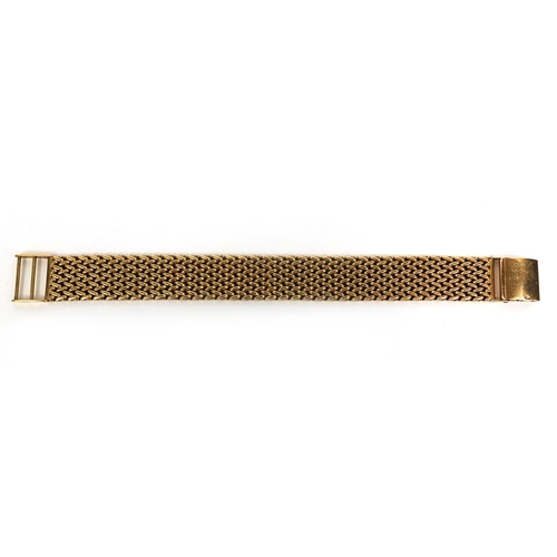 912 - Good quality French gold weave bracelet with impressed eagles head mark, 18cm long, approximate weig... 