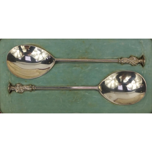 889 - Cased pair of silver apostle spoons, indistinct makers mark, Chester 1916, 18cm long, approximate we... 