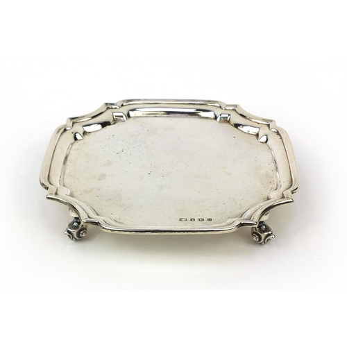 832 - Square silver four footed salver, Viners, Sheffield 1931, 19cm square, approximate weight 330.0g