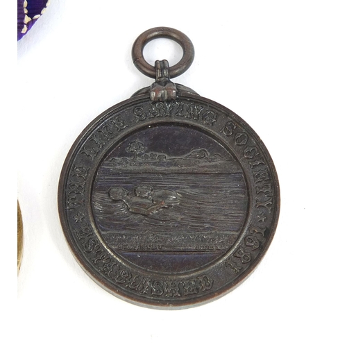 340 - British World War I war medal awarded to 302337.3.A.M.H.B.HARRISON.R.A.F. together with ID disc, RFC... 