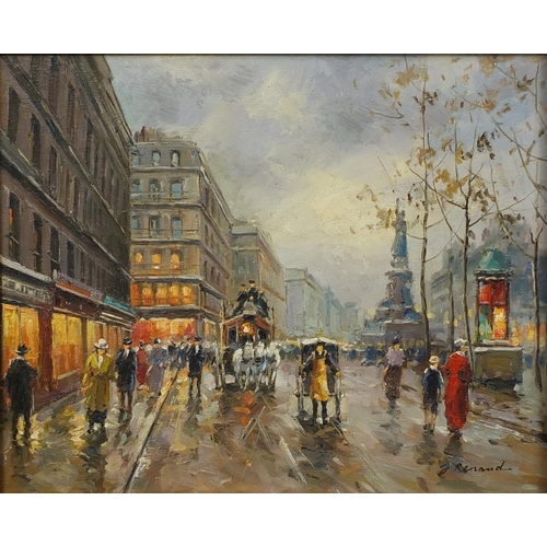 2213 - Oil onto canvas Parisian street scene, bearing a signature Renaud, gilt framed, 38cm x 28cm excludin... 