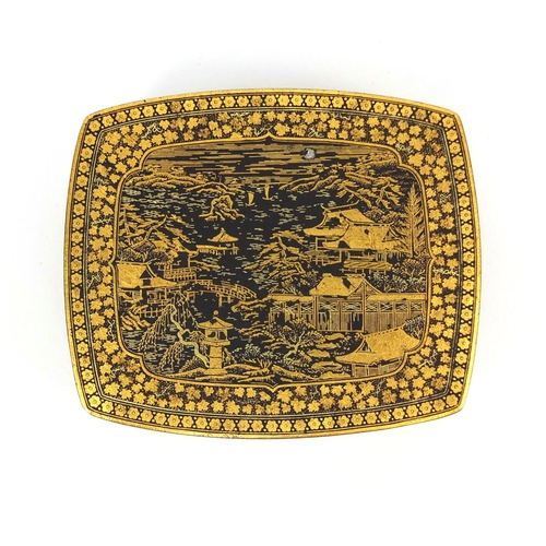 556 - 19th century Japanese Komai trinket box, the lid decorated with a landscape scene, character marks t... 