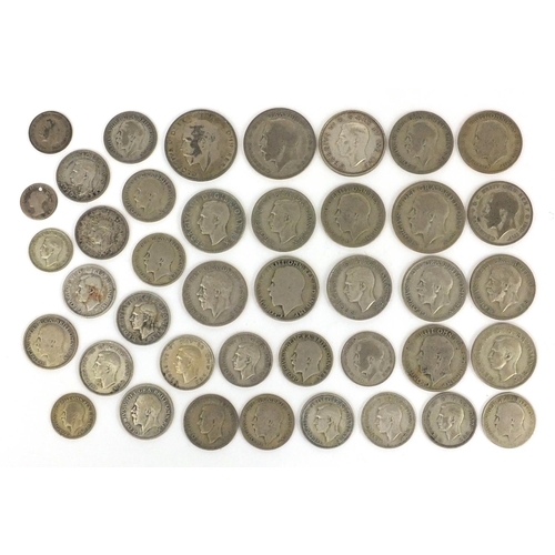 2777 - British pre decimal coinage including half crowns, shillings and six pence's, approximate weight 3.6... 