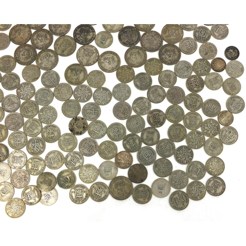 2769 - Large collection of British and World pre decimal coinage including half crowns, shillings, six penc... 