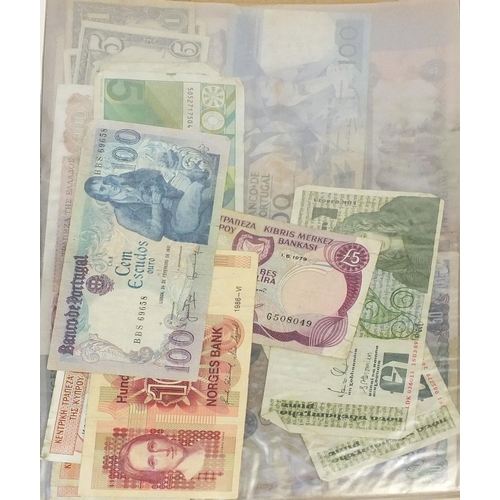 311 - Large collection of World bank notes, including Honk Kong United, States of America and the Middle E... 