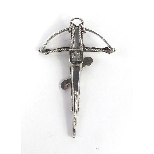 1024 - Heavy silver religious crucifix pendant, London import marks 1901, 8cm long, approximate weight 38.2... 