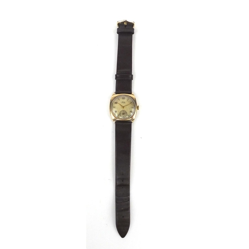 1052 - 9ct gold gentleman's Avia wristwatch with brown leather strap