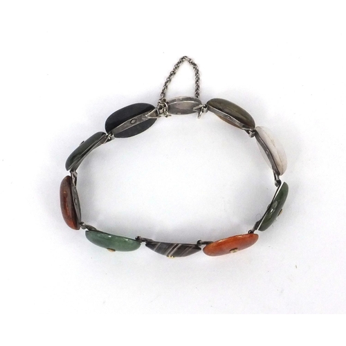 991 - Unmarked silver polished hard stone bracelet, including agate, 16cm long, approximate weight 18.6g