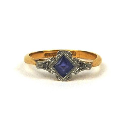 995 - Art Deco 18ct gold sapphire and diamond ring, size K, approximate weight 2.4g