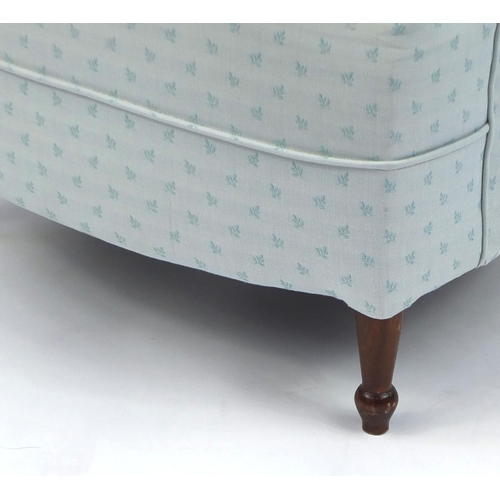 2069 - Blue button back upholstered tub chair, 76cm high