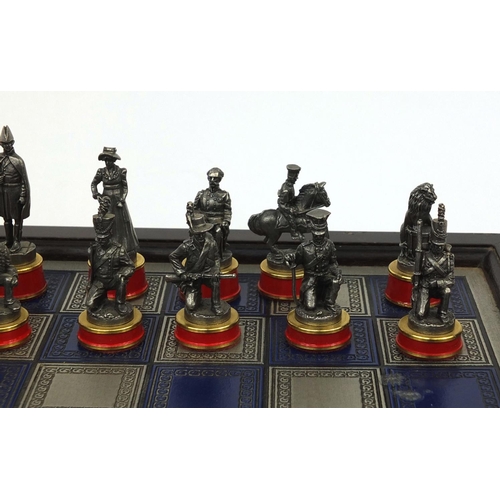 2197 - Franklin Mint battle of Waterloo chess set and board with lead chess pieces, the largest 6cm high