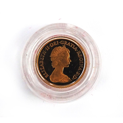 2716 - Elizabeth II 1980 proof gold half sovereign with fitted case