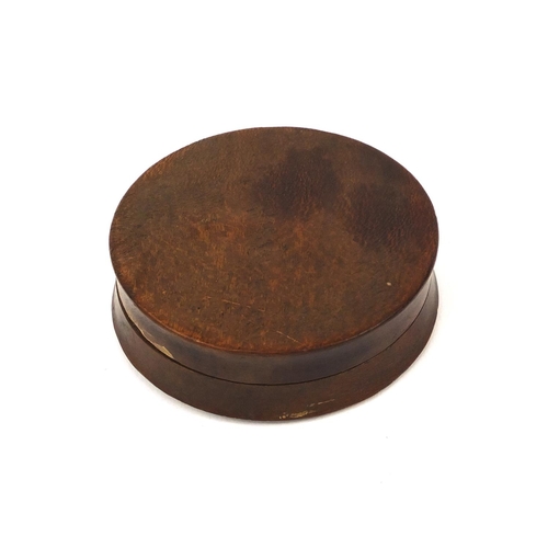 2392 - Novelty brass horse hoof vesta, together with a hardwood tobacco box, the box 9cm diameter