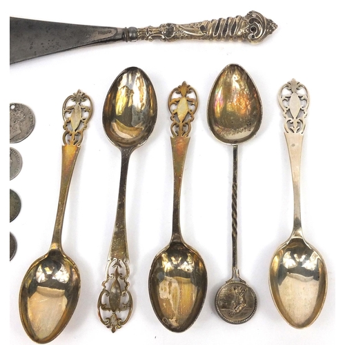 2471 - Silver items comprising set of four teaspoons, silver handled shoe horn, pair of antique coin cuff l... 